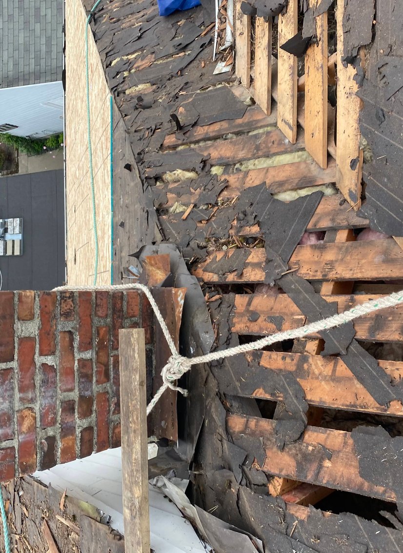 Residential roof tear-off and replacement project