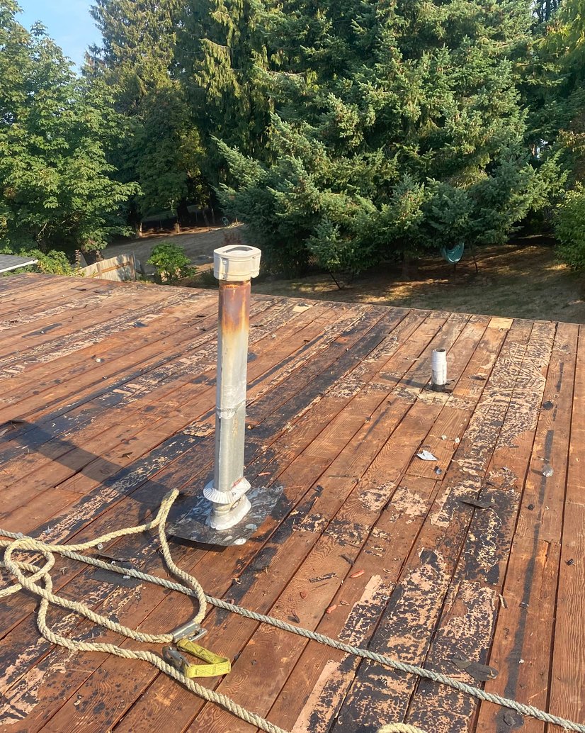 Plumbing vent flashing installation on roof