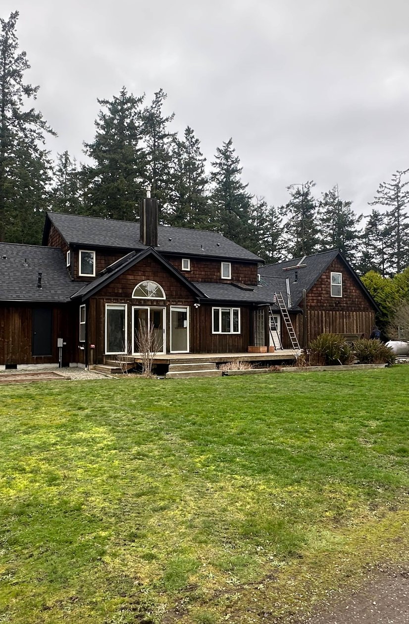 New construction home with full roof installation